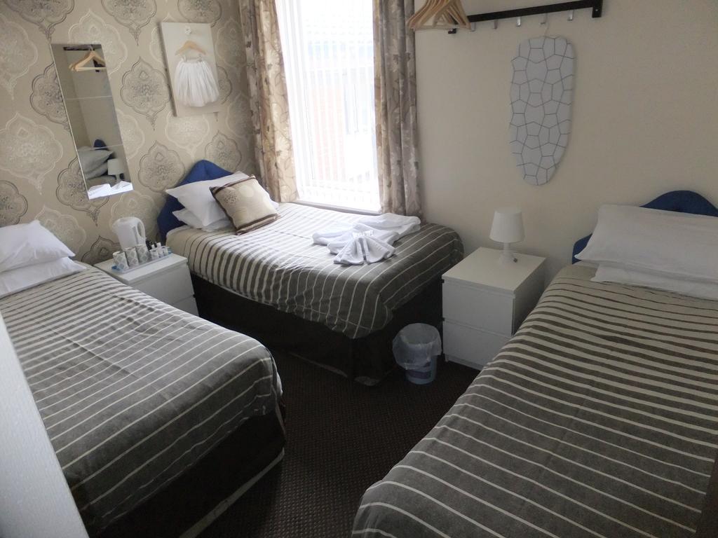 Charnley Gold Hotel Blackpool Room photo